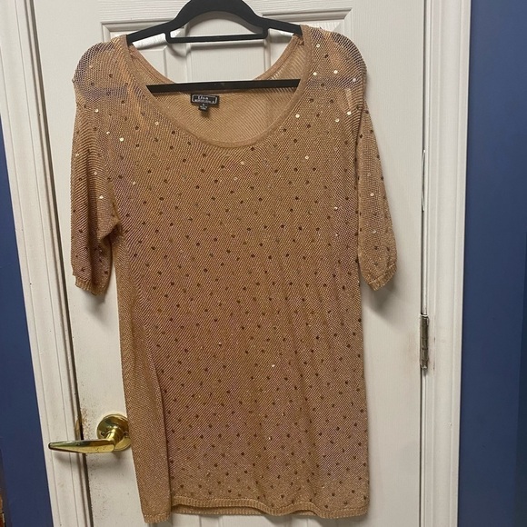 Women's Lisa International Sweater, gold loose knit with small gold sequence - Picture 1 of 8